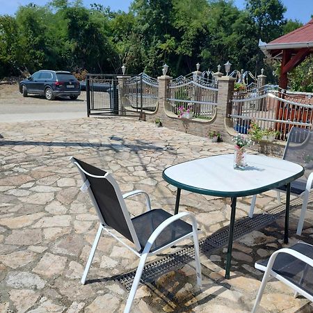 Apartman Raj Vrnjačka Banja Esterno foto