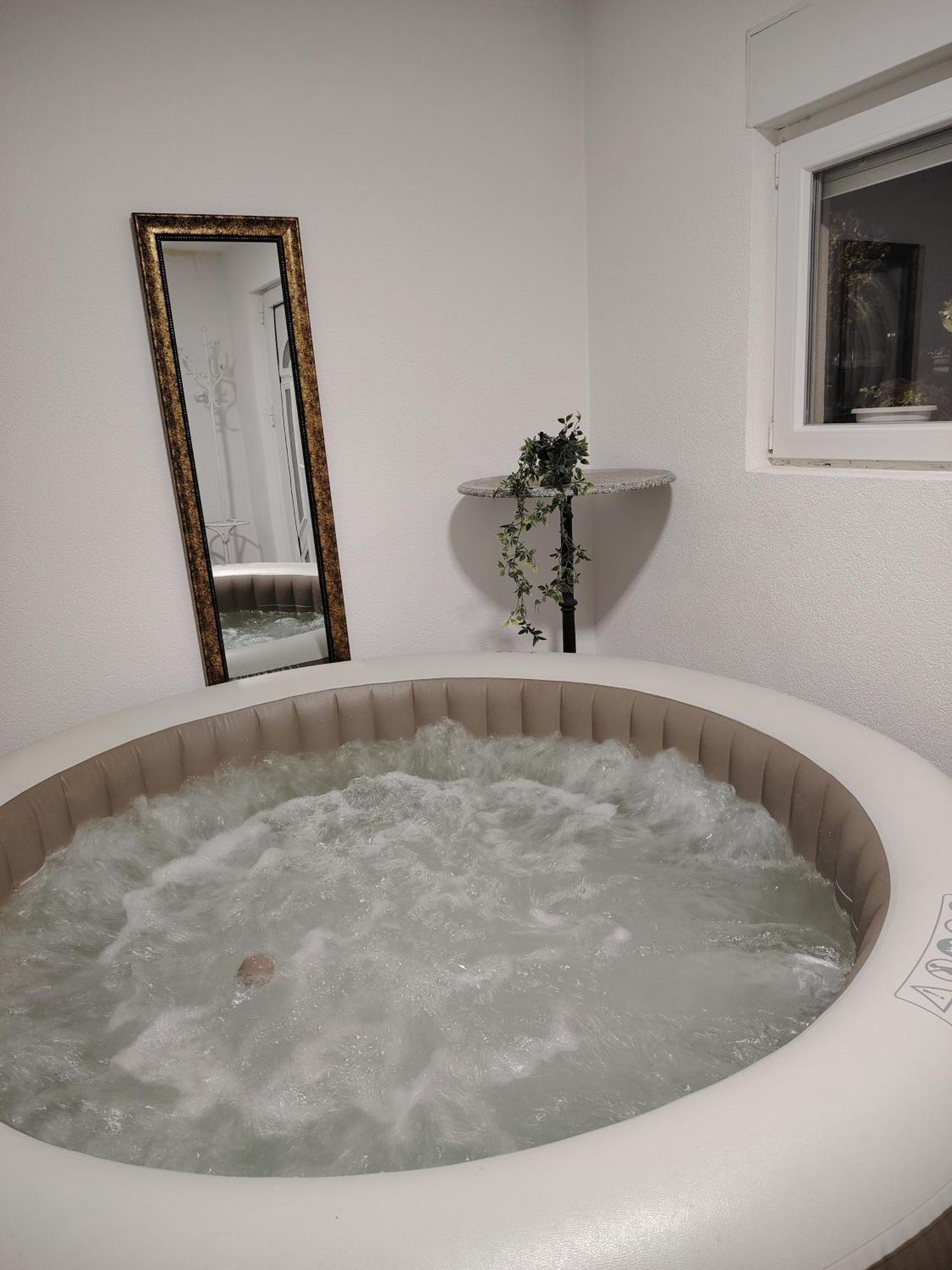 Apartman Raj Vrnjačka Banja Esterno foto